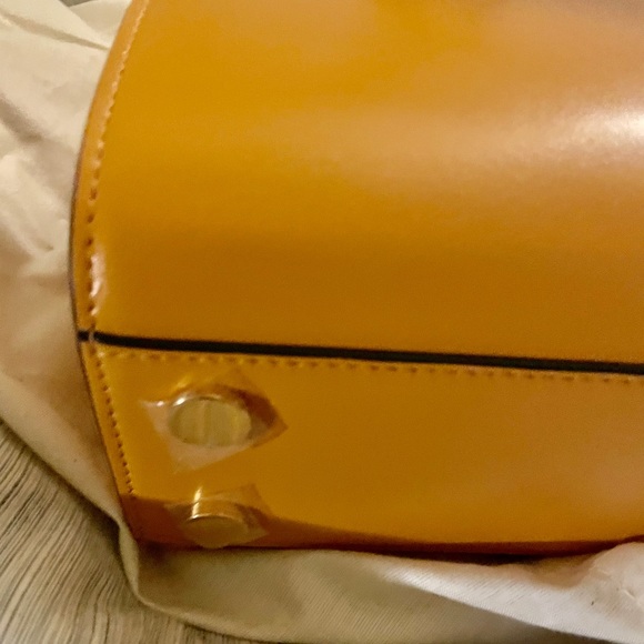 Marni Reverse Trunk Bag - Picture 3 of 10
